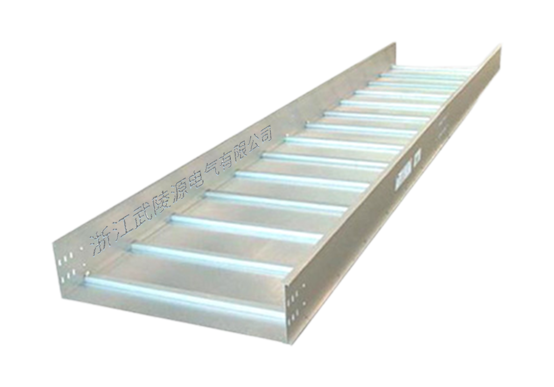 大跨距桥架安装指南：5 个关键步骤 + 2 大安全要点